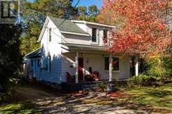 28 OWEN STREET | Meaford Ontario | Slide Image Three