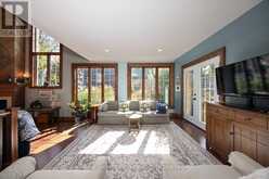 164 CHURCH STREET N | St. Marys Ontario | Slide Image Seventeen