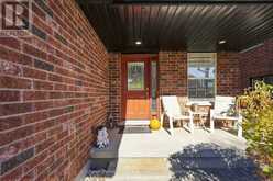 41 CREEKSIDE DRIVE | Guelph Ontario | Slide Image Two