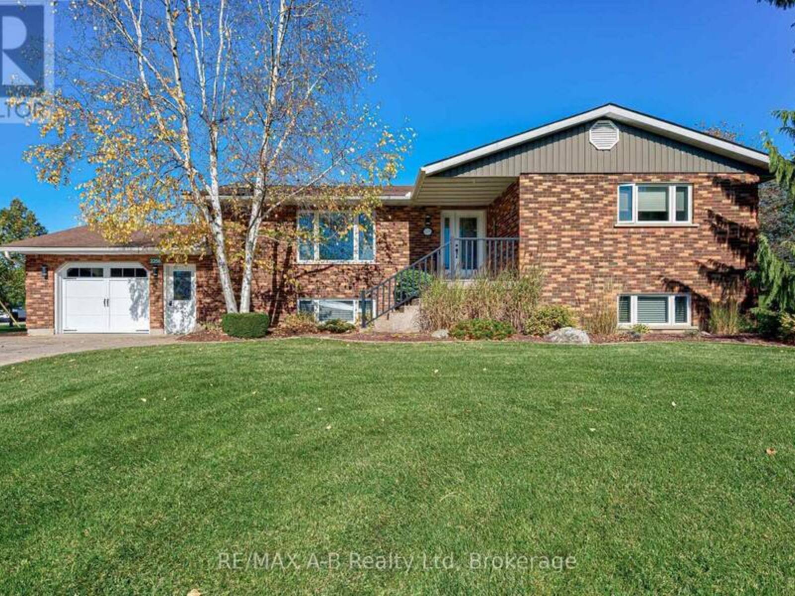 2256 WEBSTER STREET, Perth East, Ontario N0B 2P0