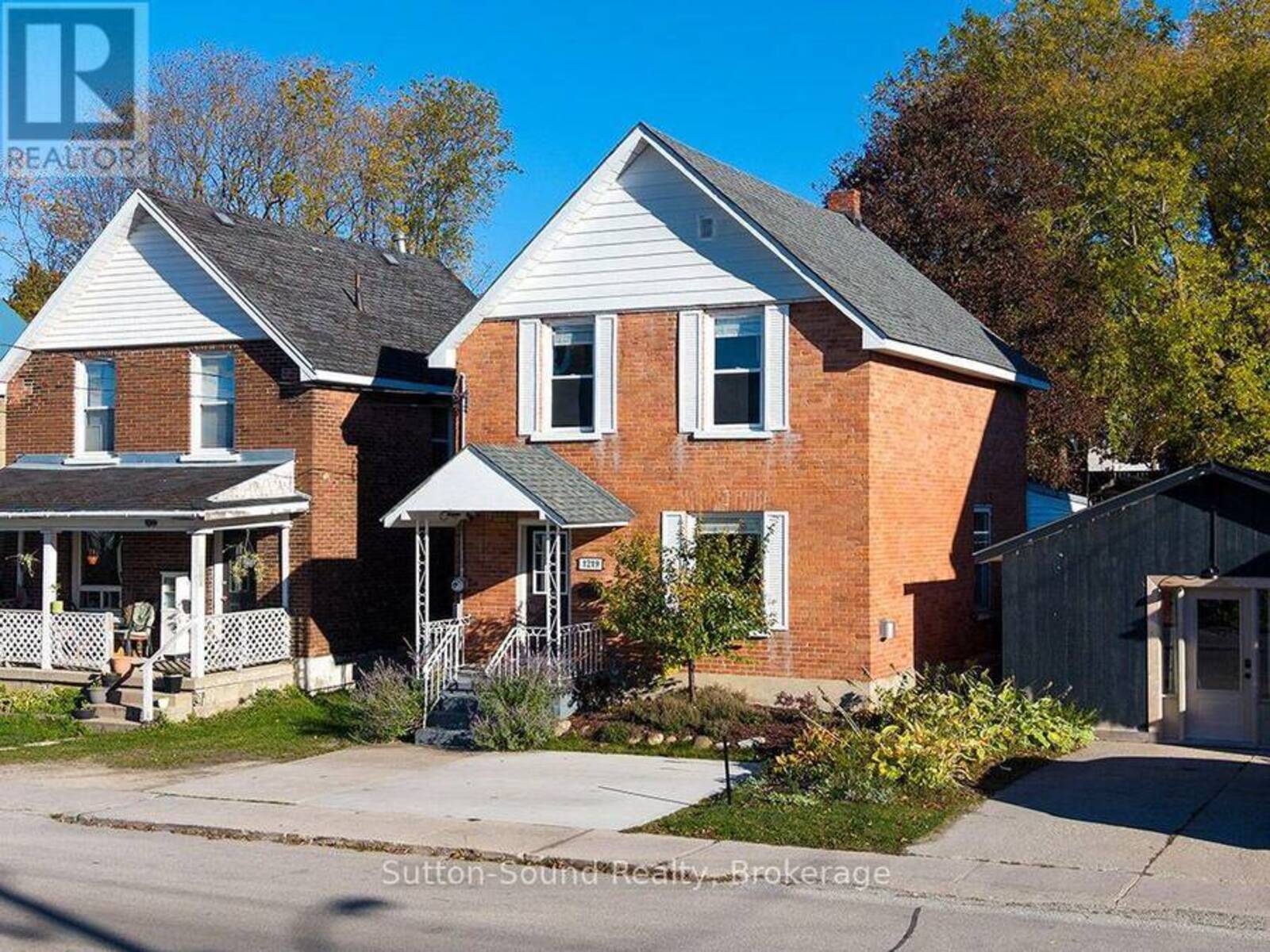 1219 2ND AVENUE E, Owen Sound, Ontario N4K 2J2
