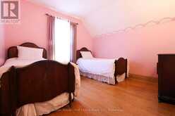 257 ONTARIO STREET | Stratford Ontario | Slide Image Thirty-seven