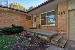 118 FEICK CRESCENT | Stratford Ontario | Slide Image Six