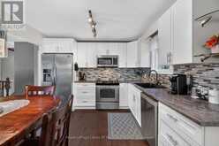 9 SHAW CRESCENT | Huntsville Ontario | Slide Image Nine