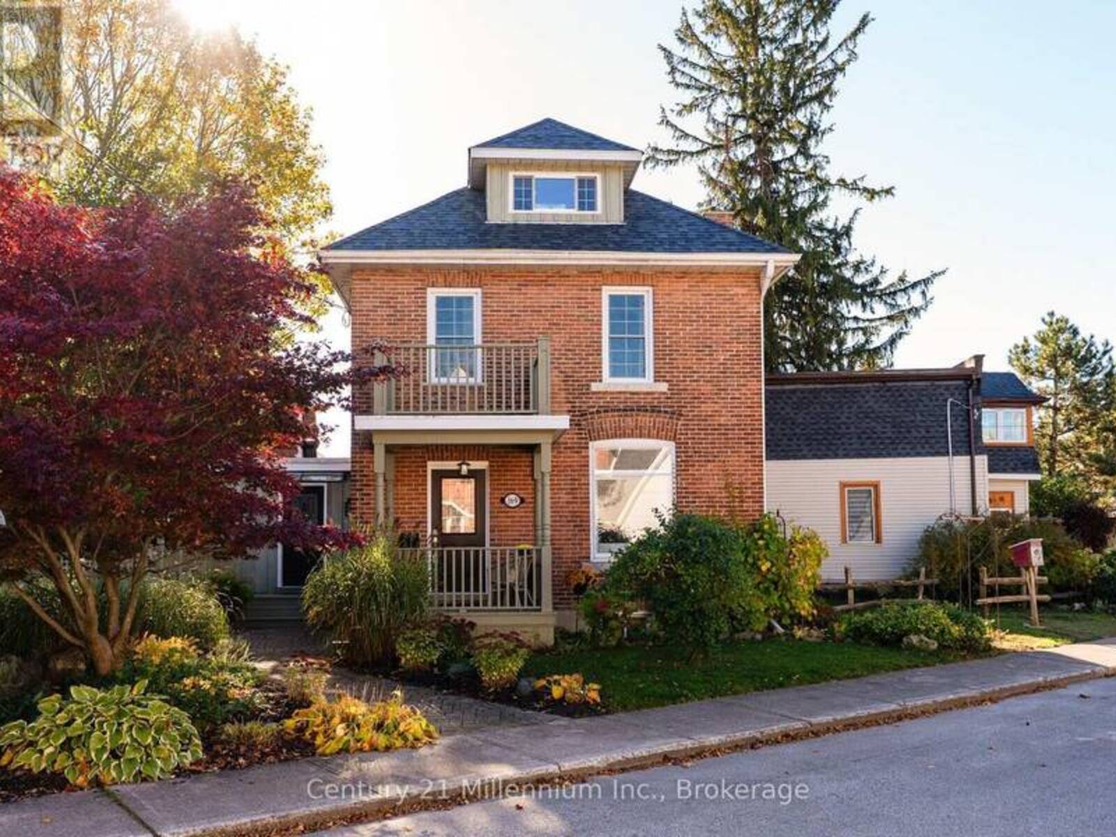169 5TH A STREET E, Owen Sound, Ontario N4K 1E7