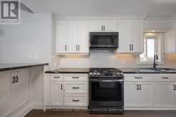 21 TEMPERANCE STREET | Perth East Ontario | Slide Image Seven