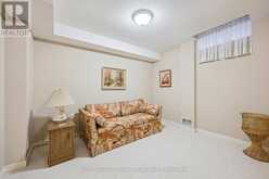 20 BEECHLAWN BOULEVARD | Guelph Ontario | Slide Image Thirty-two