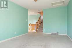 82 WALSH CRESCENT | Stratford Ontario | Slide Image Eighteen