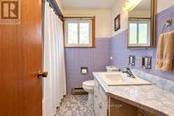38 DEANLEA BOULEVARD | Tiny Ontario | Slide Image Eighteen