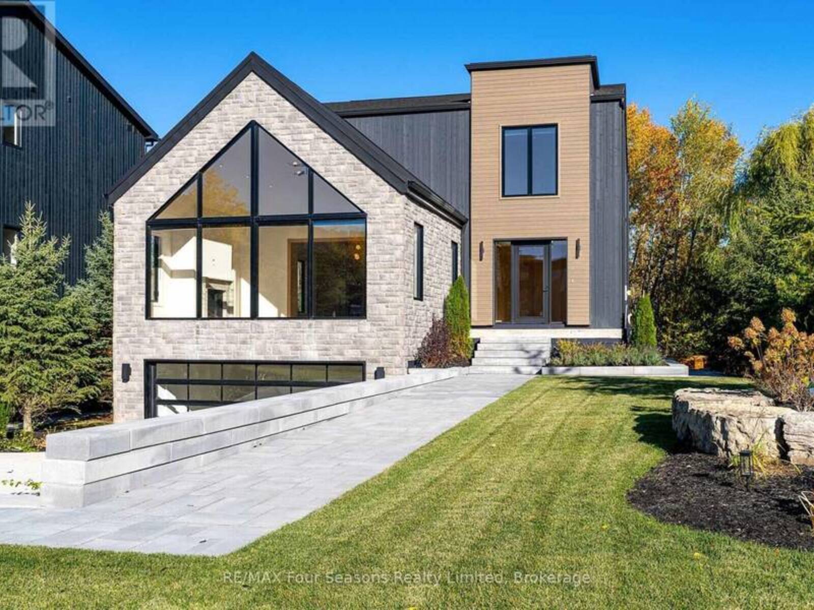 123 SALZBURG PLACE, The Blue Mountains, Ontario L9Y 0S2