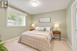 91 HARPER CRESCENT | Fergus Ontario | Slide Image Nineteen