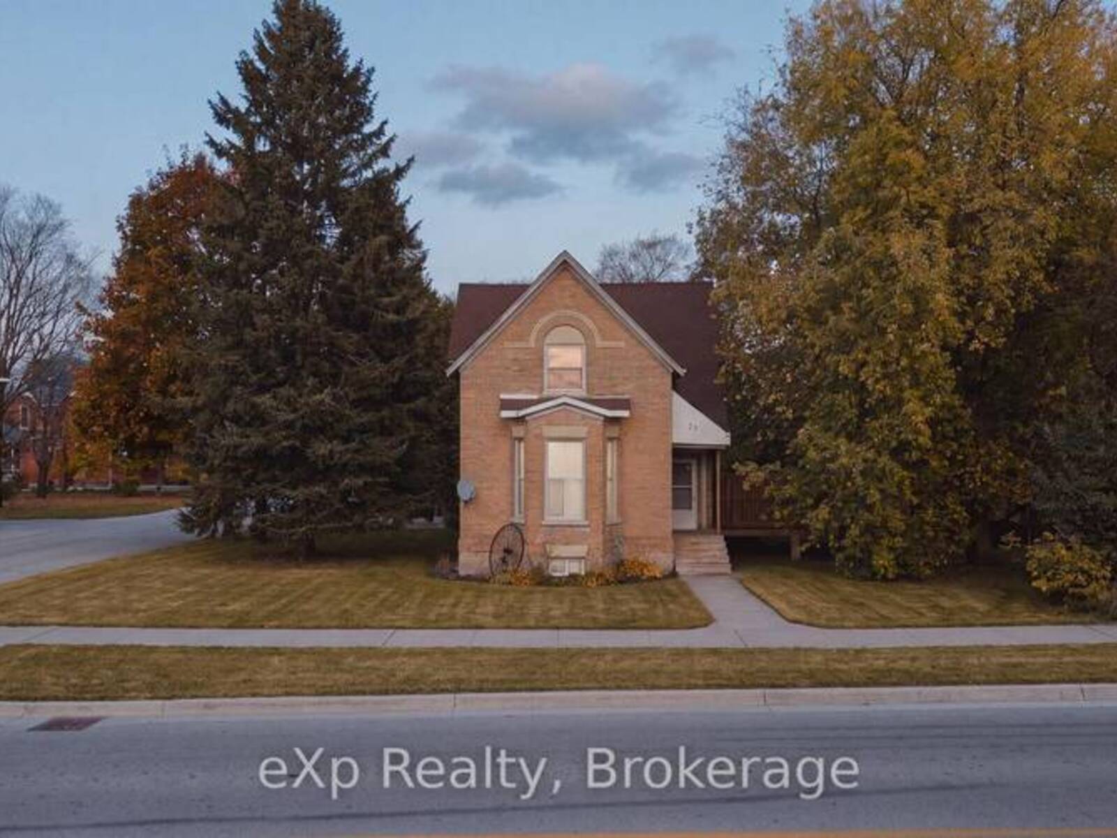 35 TORONTO ROAD, Flesherton, Ontario N0C 1E0