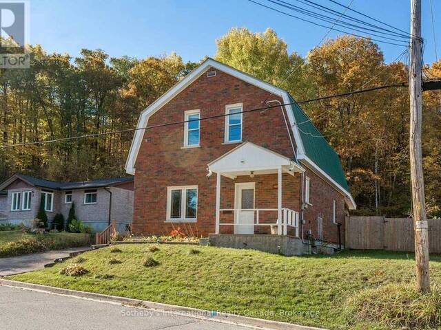 20 LUDLOW STREET Midland Ontario, L4R 4M5 - 3 Bedrooms Home For Sale