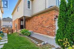 575 THISTLEWOOD DRIVE | London Ontario | Slide Image Three