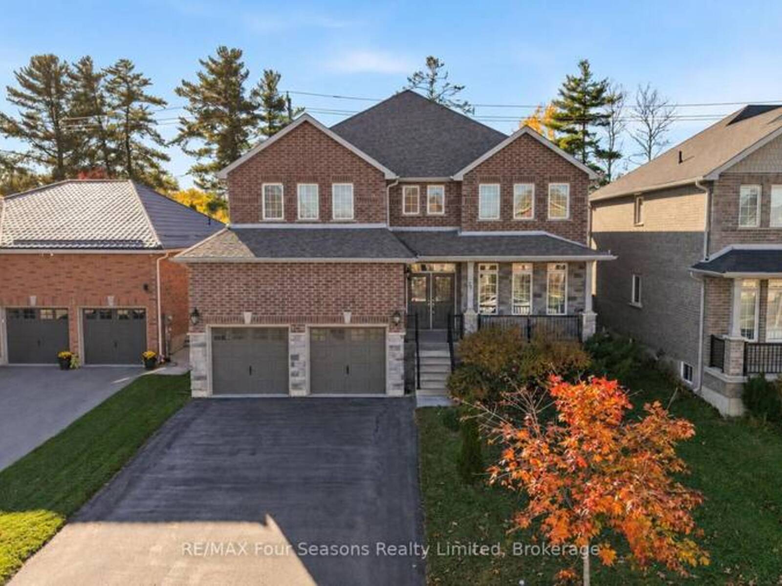 71 LOCKERBIE CRESCENT, Collingwood, Ontario L9Y 0Y8