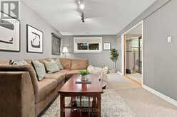 427A DAYNA CRESCENT | Waterloo Ontario | Slide Image Seventeen