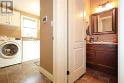 5 FAIRFIELD DRIVE | Stratford Ontario | Slide Image Ten