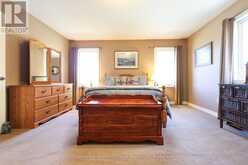 5 FAIRFIELD DRIVE | Stratford Ontario | Slide Image Thirty