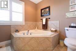 5 FAIRFIELD DRIVE | Stratford Ontario | Slide Image Thirty-seven