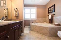5 FAIRFIELD DRIVE | Stratford Ontario | Slide Image Thirty-eight