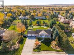 31 MCKEAN BOULEVARD Nottawa Ontario, L0M 1P0