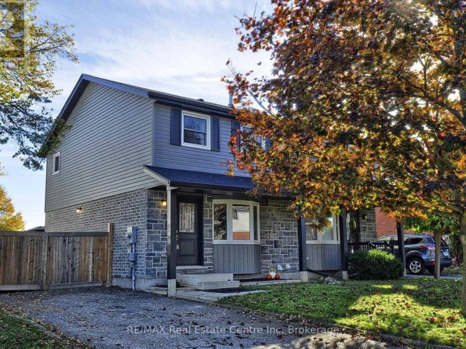 23 SACHA ROAD, Cambridge, Ontario N3C 4A1