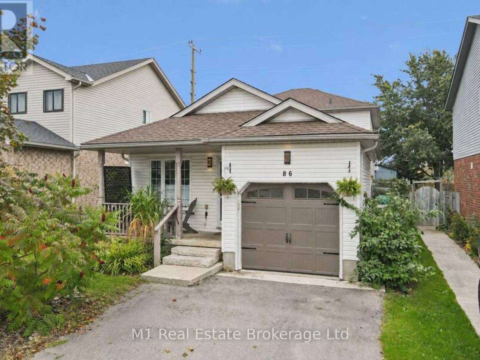 86 MILLIGAN STREET, Fergus, Ontario N1M 3S5