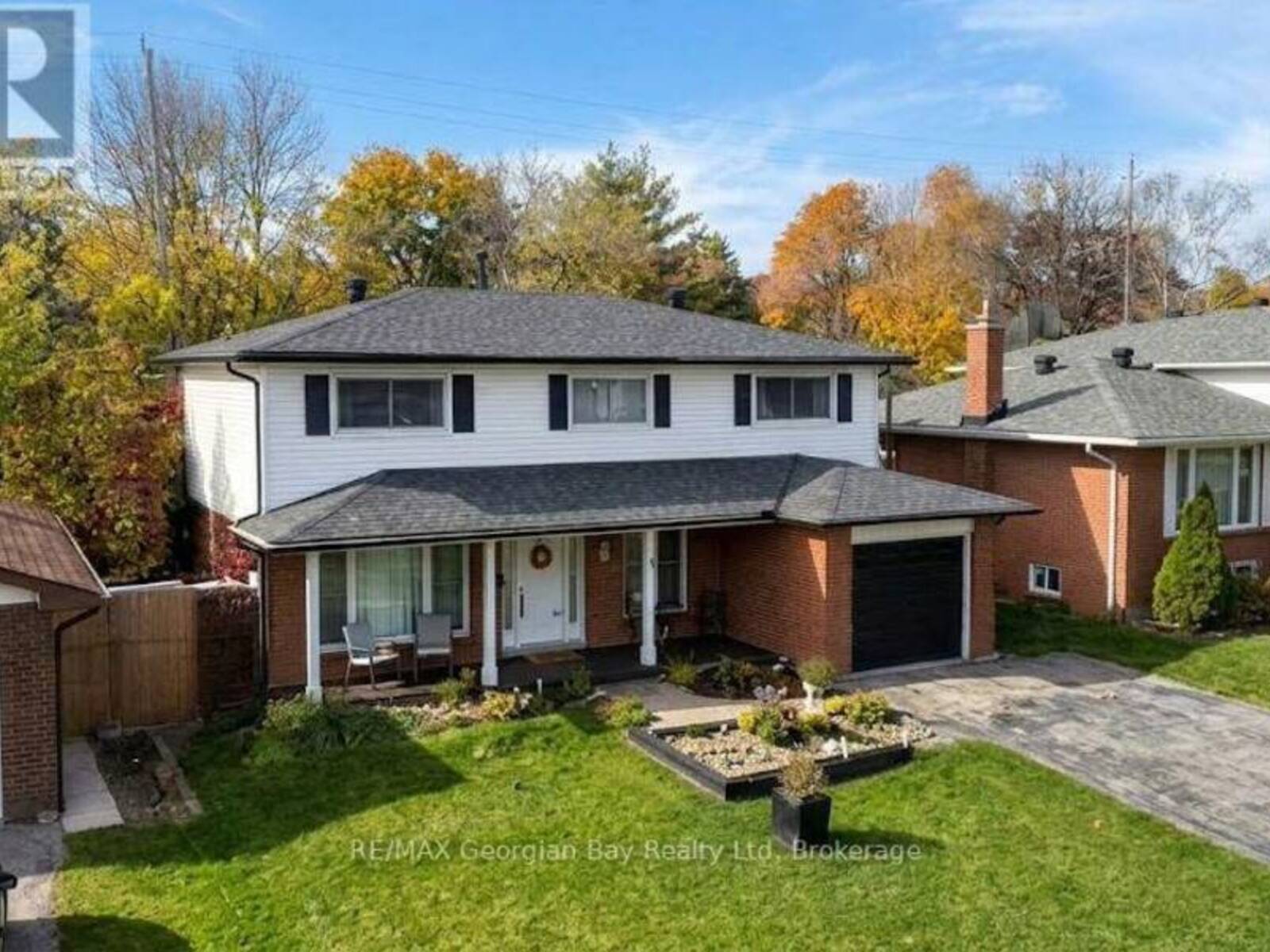 718 BIRCHWOOD DRIVE, Midland, Ontario L4R 2P7