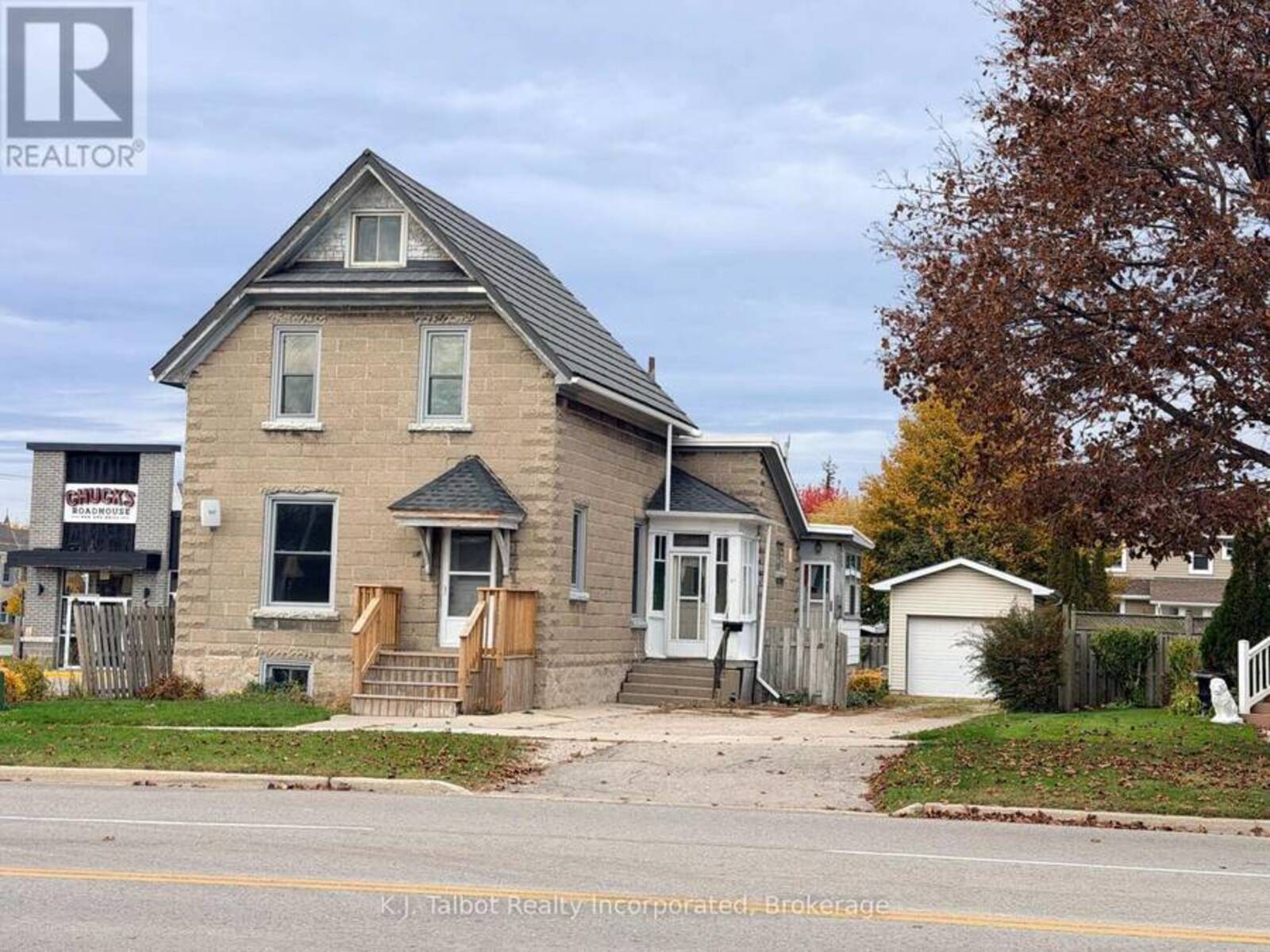 87 ELGIN AVENUE E, Goderich, Ontario N7A 1K5