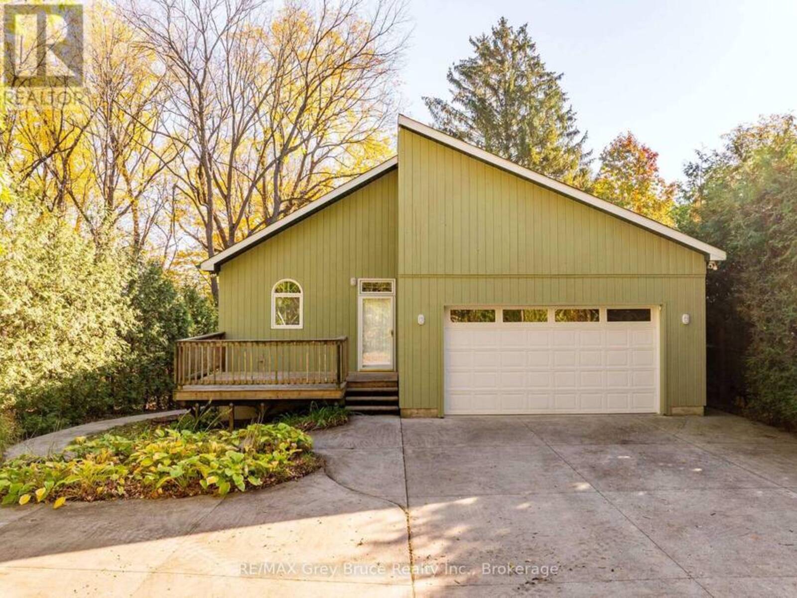 2353 5TH AVENUE W, Owen Sound, Ontario N4K 5C7