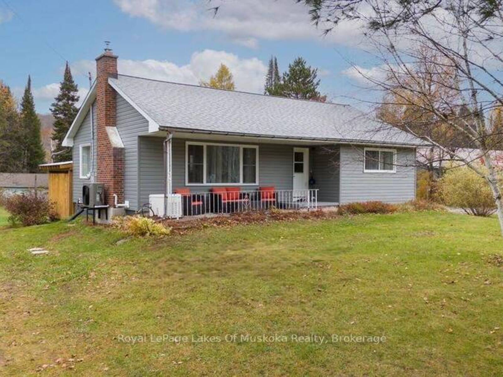 8 HORSESHOE LANE, Armour, Ontario P0A 1L0