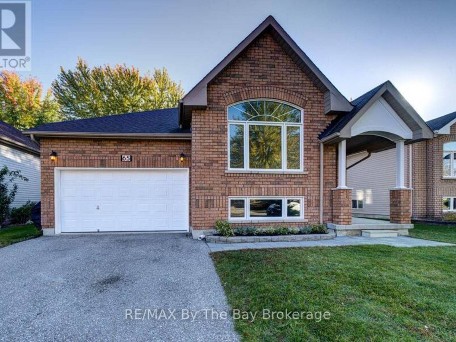 65 ROSE VALLEY WAY, Wasaga Beach, Ontario L9Z 3C4