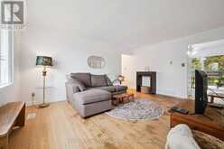 37 KENWOOD CRESCENT | Guelph Ontario | Slide Image Six