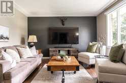 9 SIMPSON COURT | Stratford Ontario | Slide Image Six