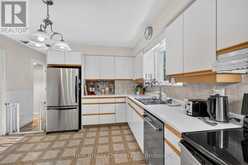 18 KINGSVIEW BOULEVARD E | Brampton Ontario | Slide Image Sixteen