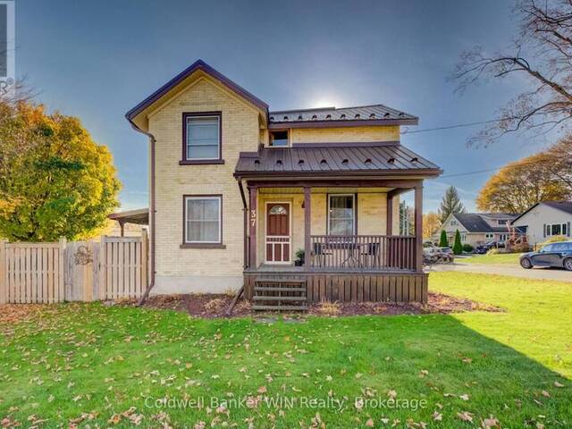 37 QUEEN STREET N Minto Ontario, N0G 1Z0 - 3 Bedrooms Home For Sale