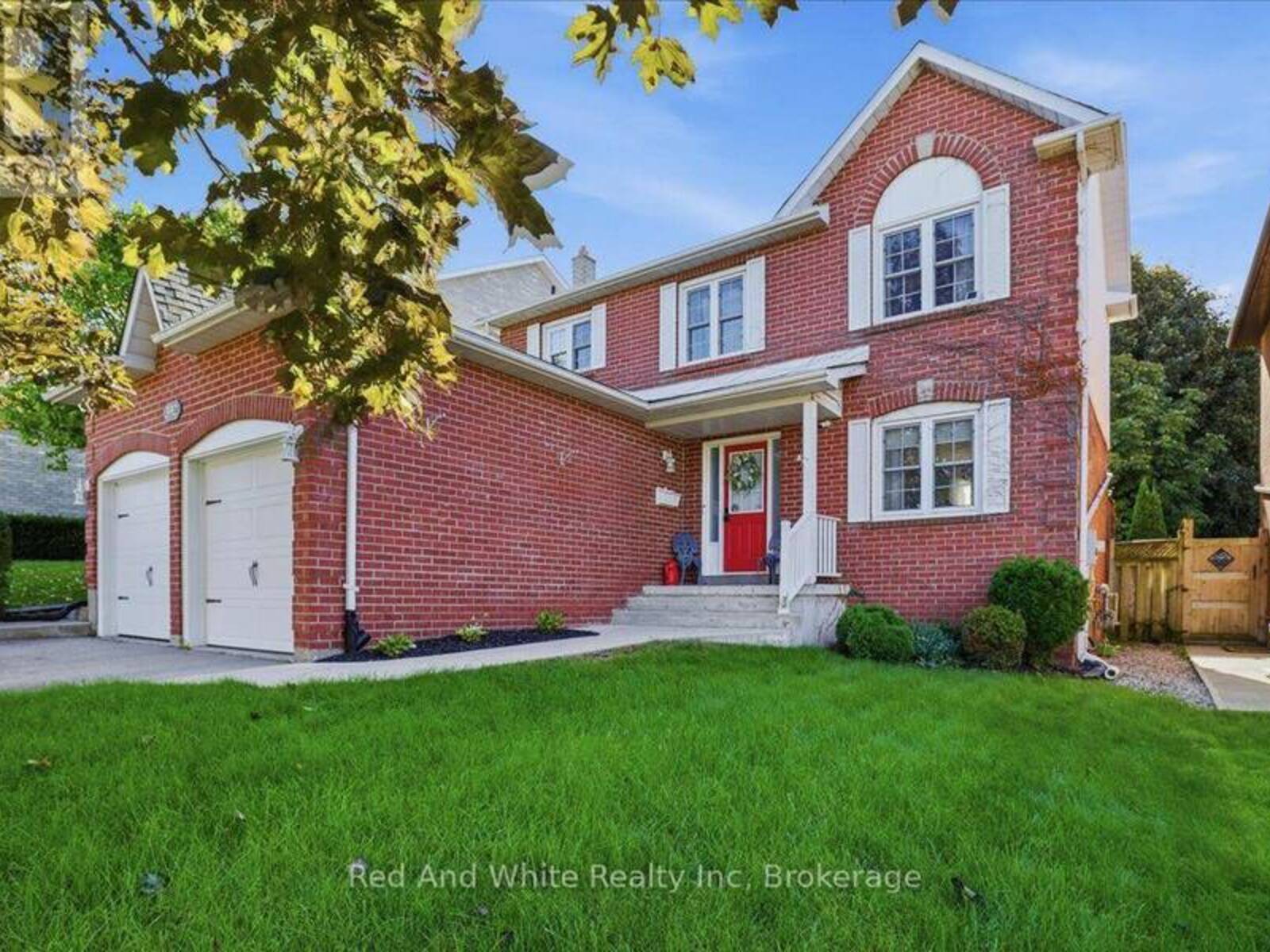 392 BURNETT AVENUE, Cambridge, Ontario N1T 1G8