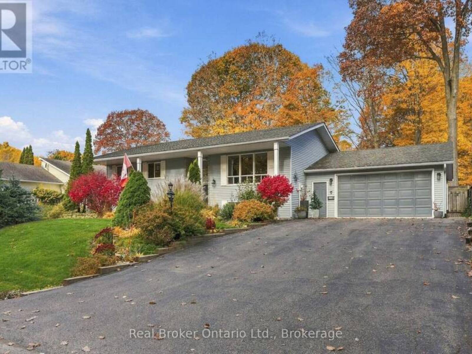 1354 HALLEN PLACE, Midland, Ontario L4R 5J7