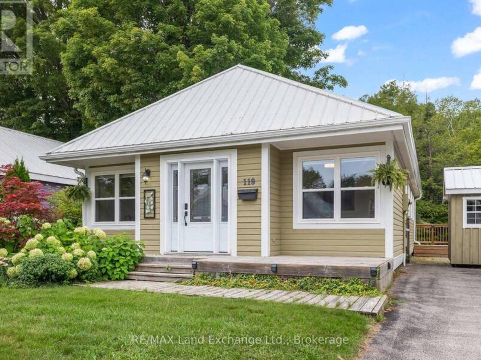119 - 383 MCNABB STREET, Southampton, Ontario N0H 2L0