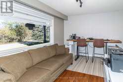 135 DOUGLAS STREET | Gravenhurst Ontario | Slide Image Eight