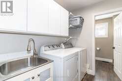 135 DOUGLAS STREET | Gravenhurst Ontario | Slide Image Nine