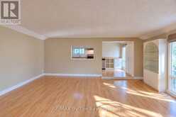 103 SUNNIDALE ROAD S | Wasaga Beach Ontario | Slide Image Twelve