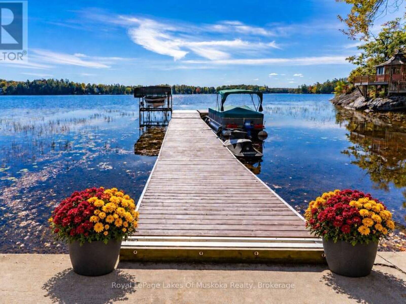 1003 HEINTZMAN GATE, Gravenhurst, Ontario P0E 1N0