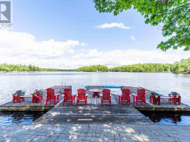 2 - 1240 NORTH KAHSHE LAKE ROAD Gravenhurst Ontario, P0G 1E0 - 4 Bedrooms Waterfront Home For sale