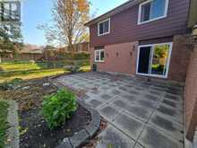 20 MURRAY HILL ROAD | Stratford Ontario | Slide Image Ten