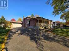 20 MURRAY HILL ROAD | Stratford Ontario | Slide Image Four