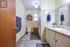 22 OAKWOOD AVENUE | Tiny Ontario | Slide Image Nineteen