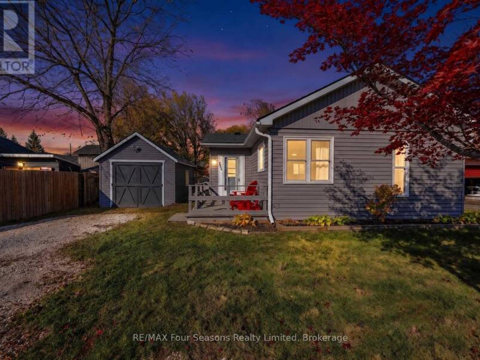 285 SECOND STREET, Collingwood, Ontario L9Y 1G4