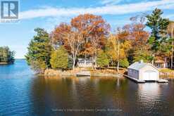 1088 BIRCH POINT ROAD | Gravenhurst Ontario | Slide Image Four