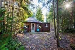 382 EAGLE ROAD | Tobermory Ontario | Slide Image One